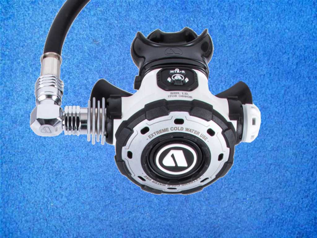 Apeks MTX-R Sidemount Atemregler Set – Bild 3