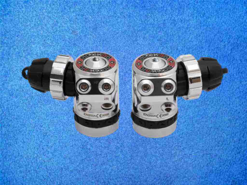 Apeks TEK3 Pro Set Atemregler mit Fini – Bild 2