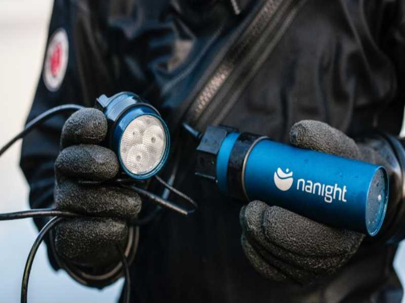 Nanight Tech 2 Tauchlampe - Schwarz – Bild 3
