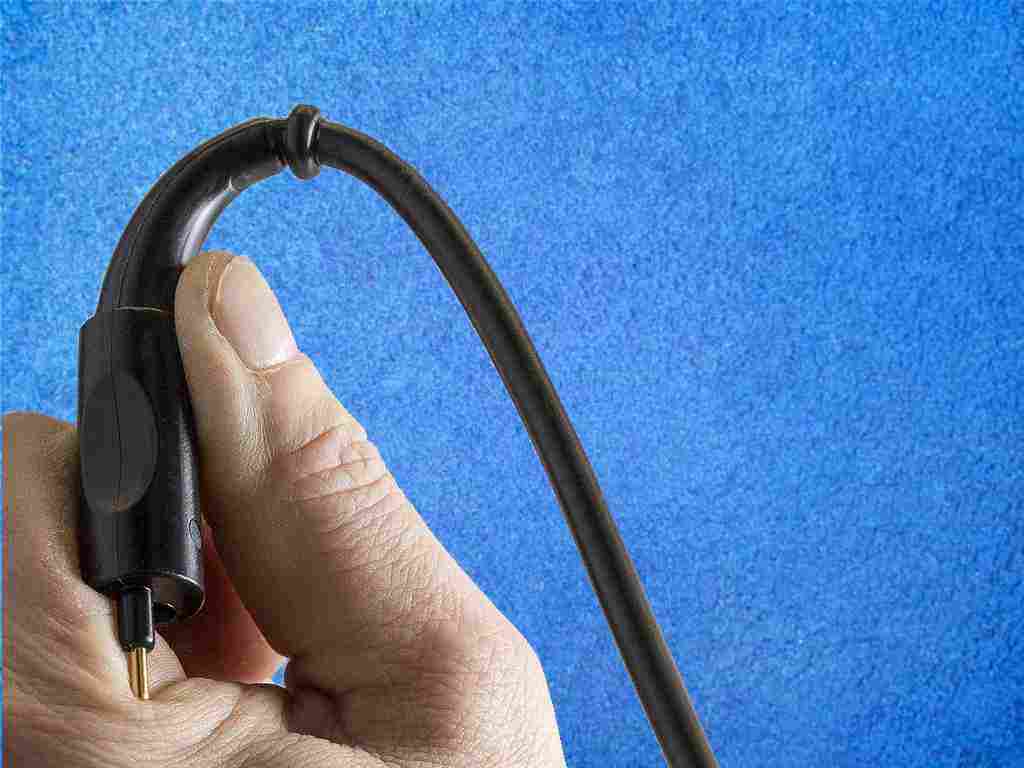 WAM Cord EO Stecker mit Kabel 5,8mm – Bild 3